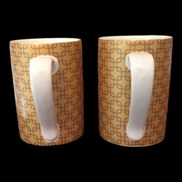 222 fifth white/gold cofffee mugs set of 2 - Picture 4 of 6